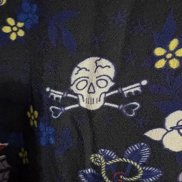 Zadig & Voltaire Theresa Tatoo Pirate Print, Viscose Blue Blouse. Relaxed fit. - Picture 4 of 16